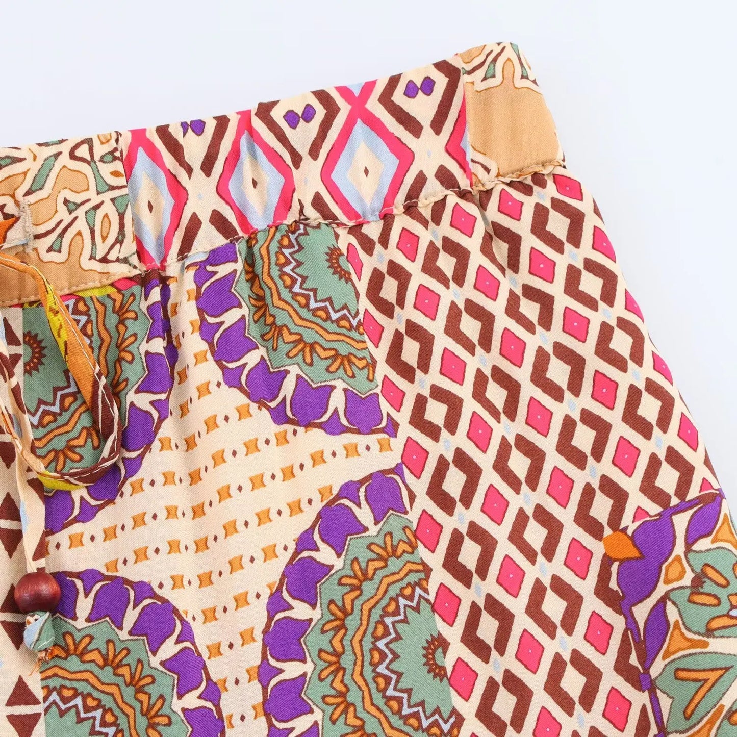 2025 New Women's Outfit Set Long Flared Pants with Drawstring Waist and V Neck Knot Front Crop Top Boho Print for Daily Wear