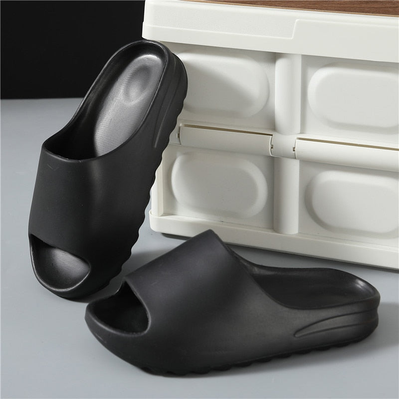 Summer Winter Slippers Women Men Sandals Casual Beach Shoes Soft Bottom Slides Thick Platform EVA Anti-Slip Home Slipper