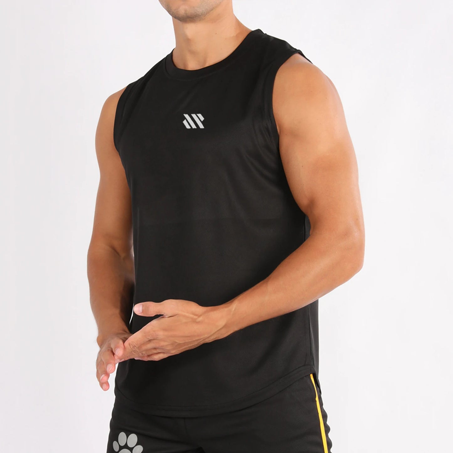 Summer Men's Gym Tank Top Fitness Training Clothing Quick-drying Loose Bodybuilding Sleeveless Shirt Men Fashion Basketball Vest